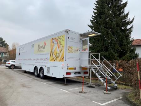 Mobilna enota programa DORA na Vrhniki